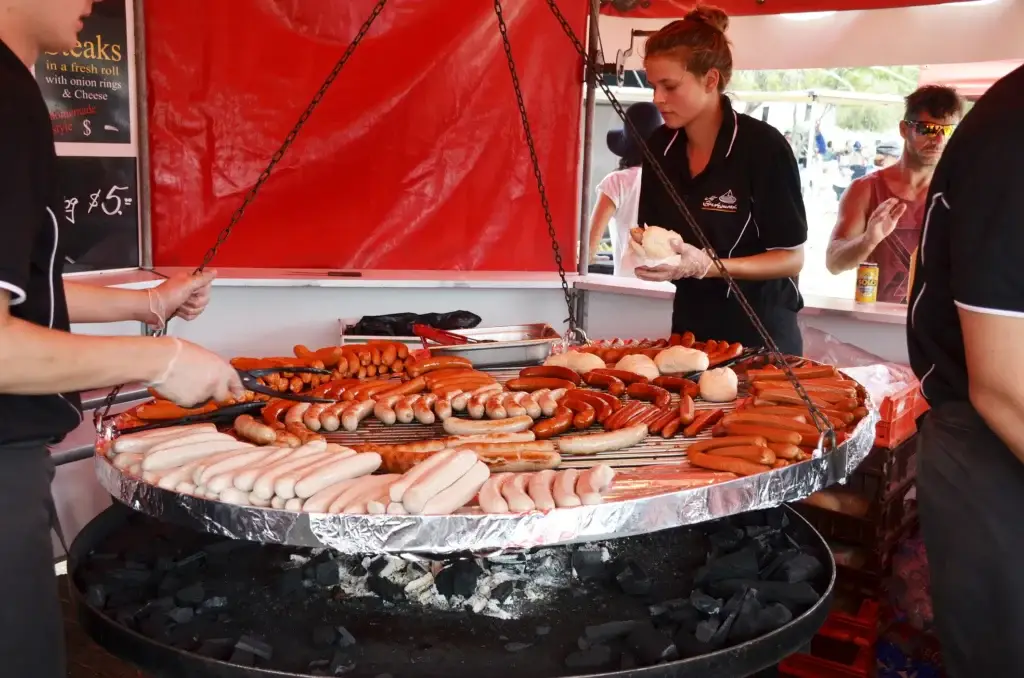 Australian family fun day sausage sizzle. Australia Day Celebration.