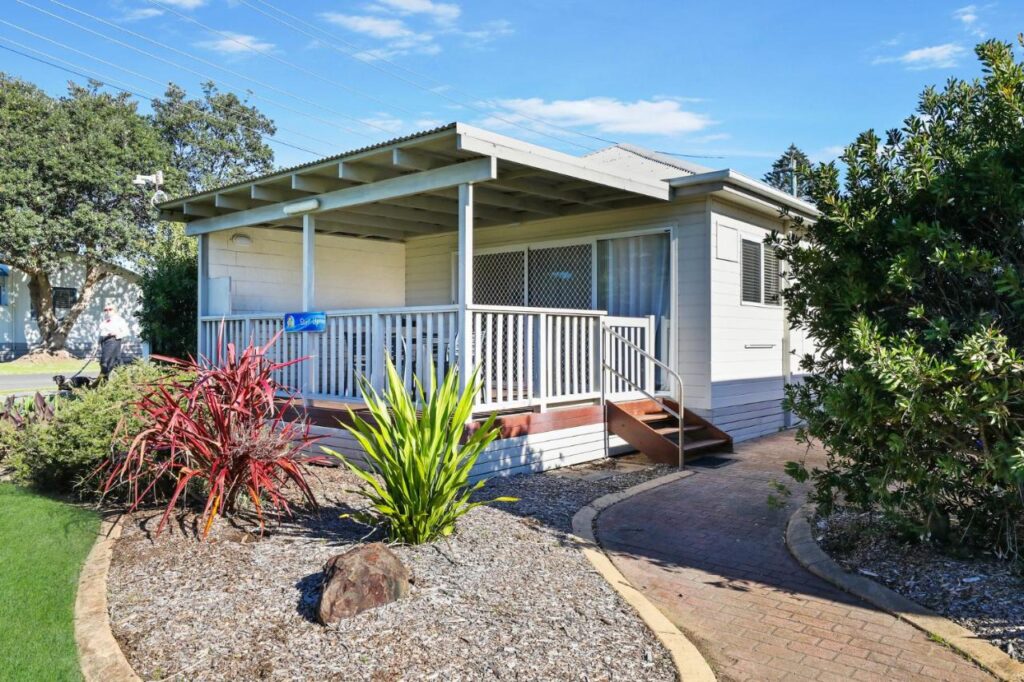 One of the cabins situated at Werri Beach Holiday Park. Its like a little home away from home!